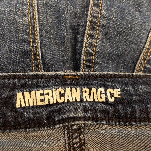 American Rag Denim Mini Skirt Distressed Raw Hem Y2K Casual Size 5 - Picture 5 of 5